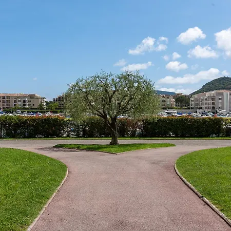 Apartment Le Rooftop - Piscine - Terrasse - Barbecue - Acces Mandelieu-la-Napoule